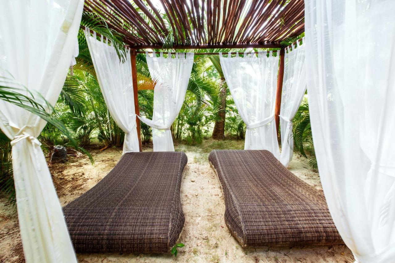 Aventura Village Los Corales Beach And Spa Punta Cana Exterior foto